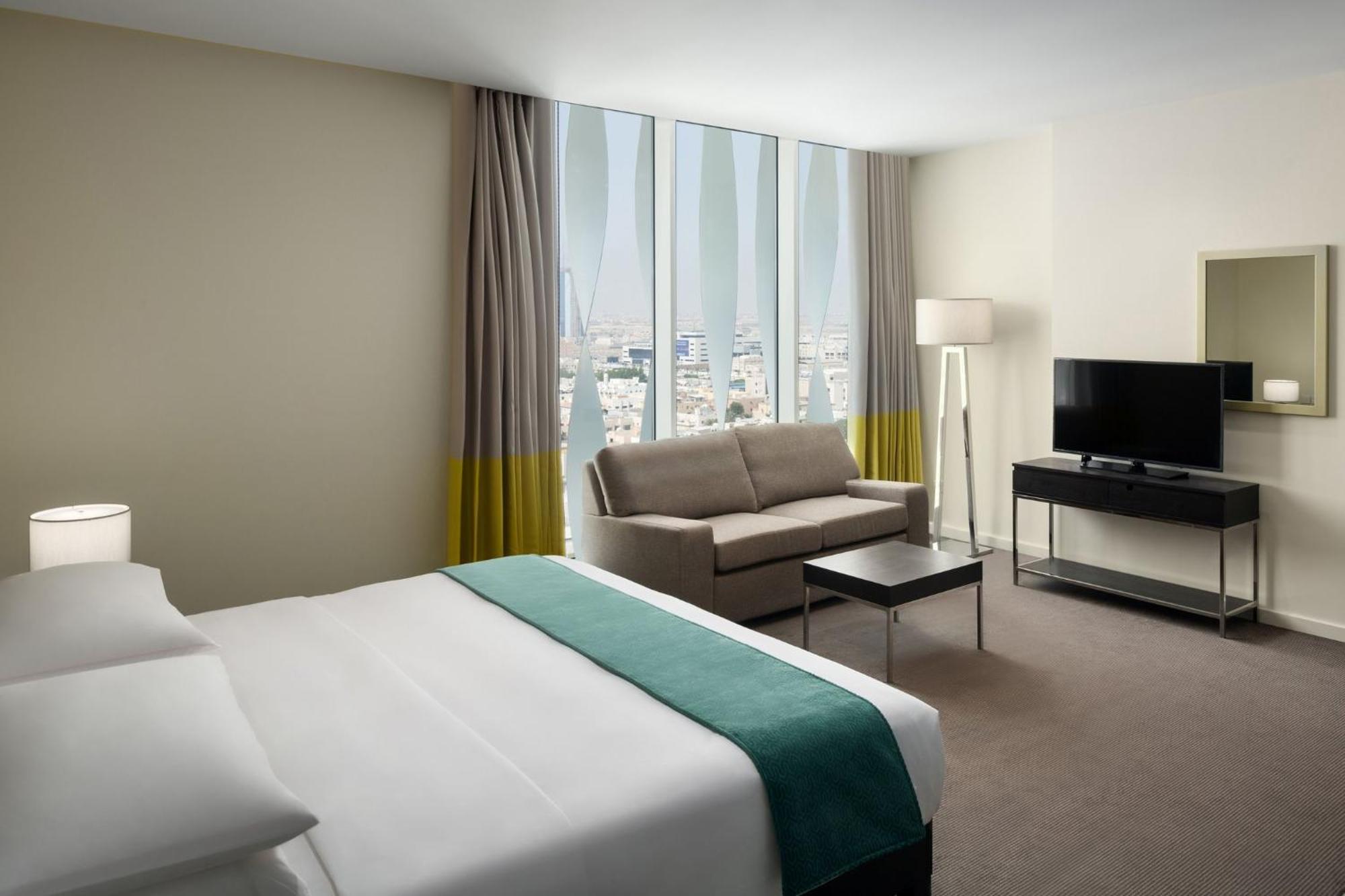 Staybridge By Ihg Hotel Al Khobar