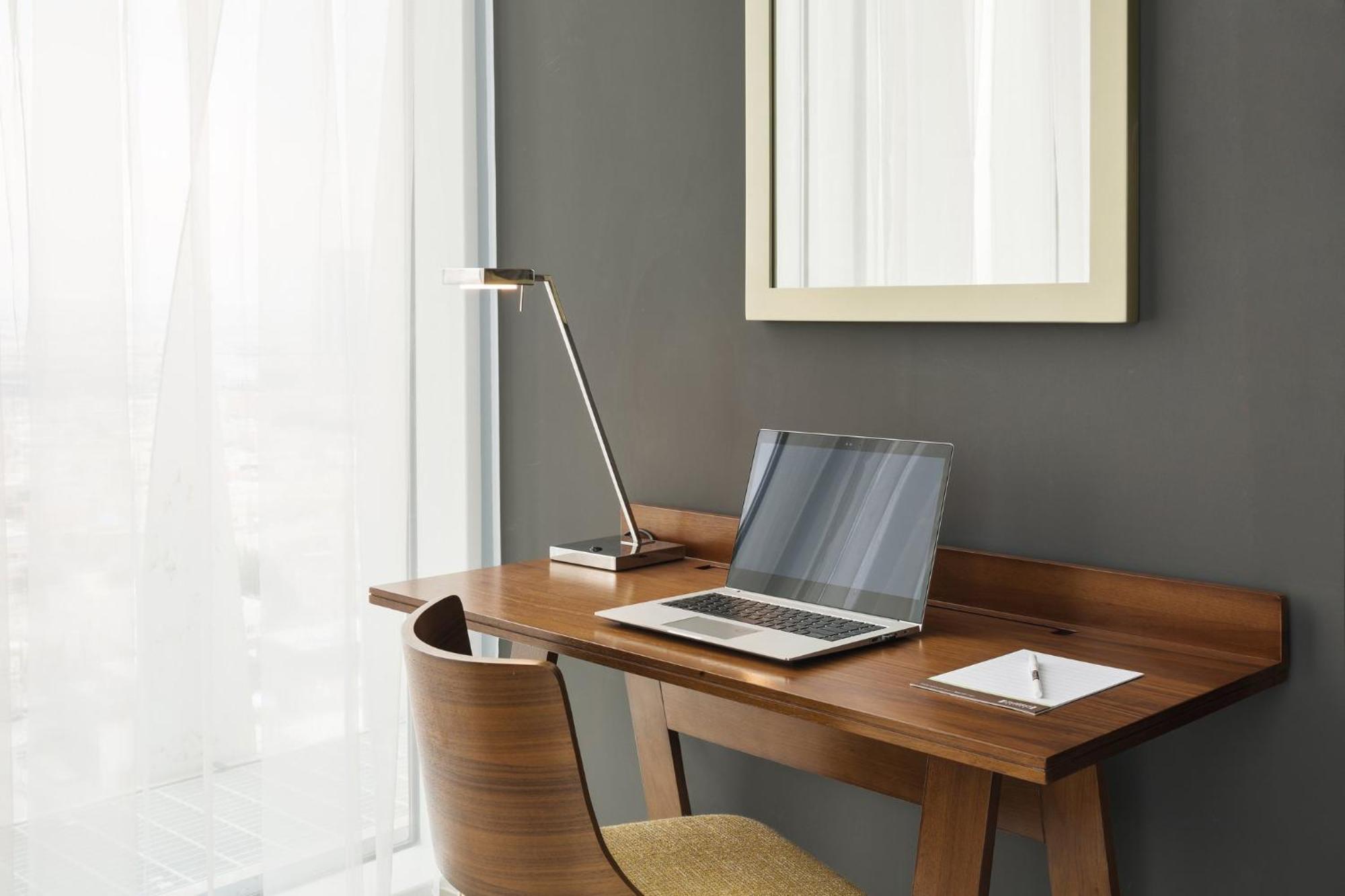 Staybridge By Ihg Hotel 4*
